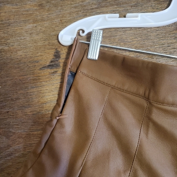 NWT - Recollections Brown A-Line Skirt Knee-Length with Pleats Size Med - Picture 2 of 4